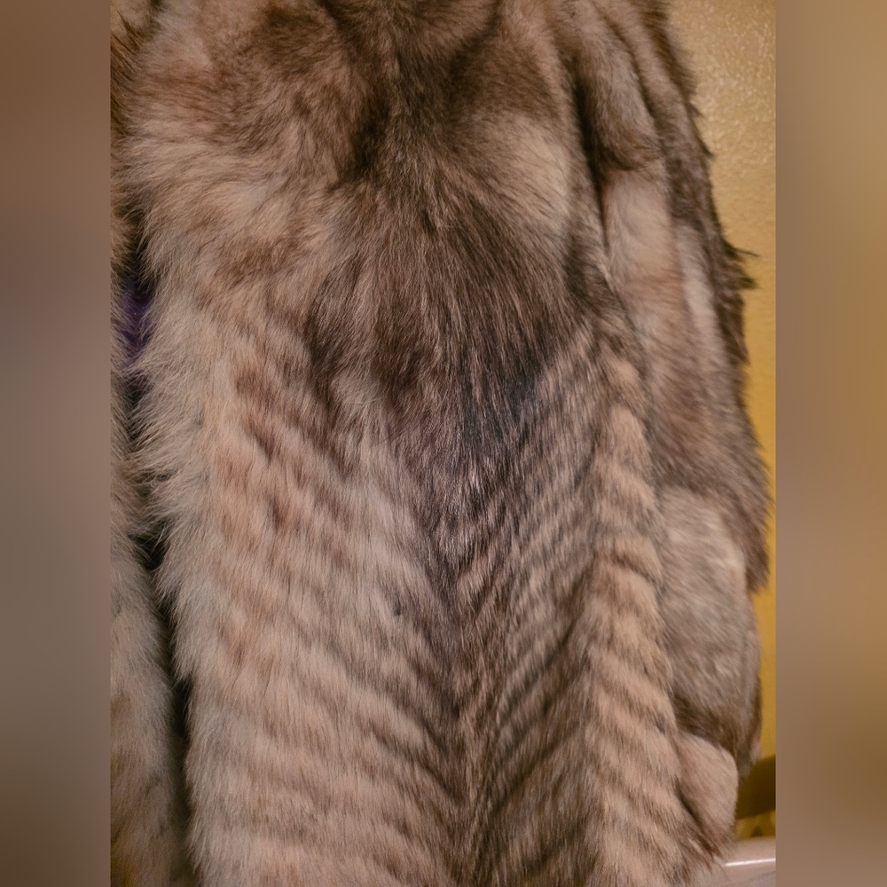 GLAMOROUS GENUINE CANADIAN RED FOX FUR VOLUPTUOUS COAT SIZE MED-LARGE - Picture 6 of 8